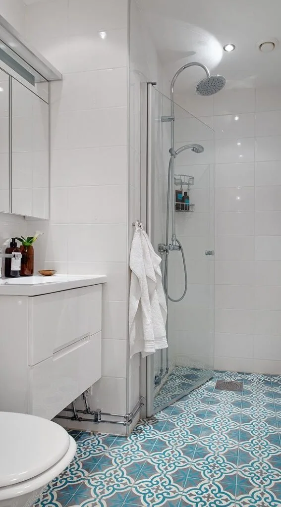 Baldosas hidráulicas baños pequeños