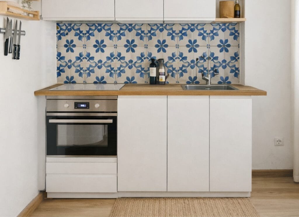 Cocina baldosas azules