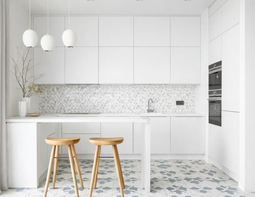 Baldosa blanca en cocinas - diseños